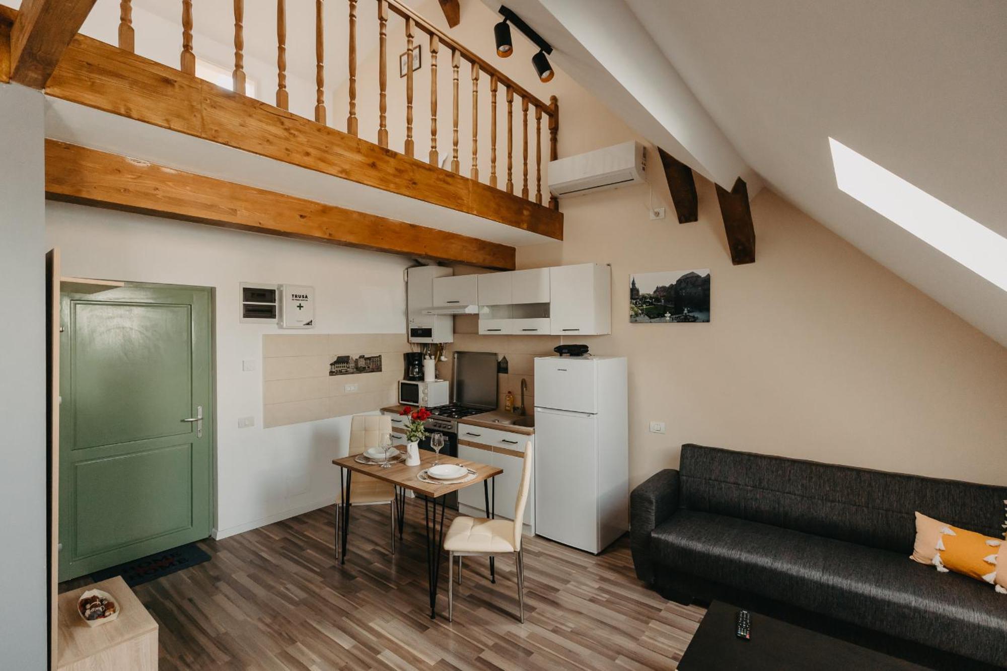 Holiday Apartments Central 티미쇼아라 외부 사진